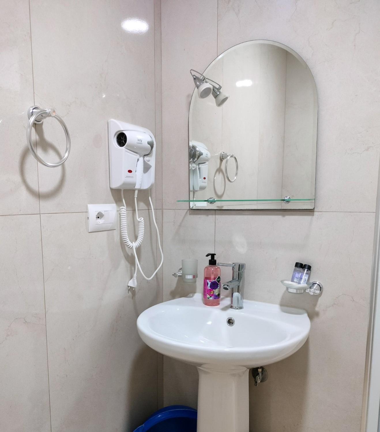 Villa 29 Sarande Bagian luar foto