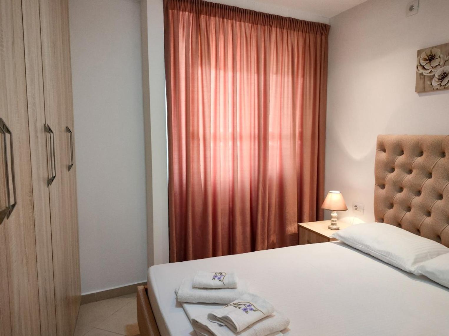 Villa 29 Sarande Bagian luar foto