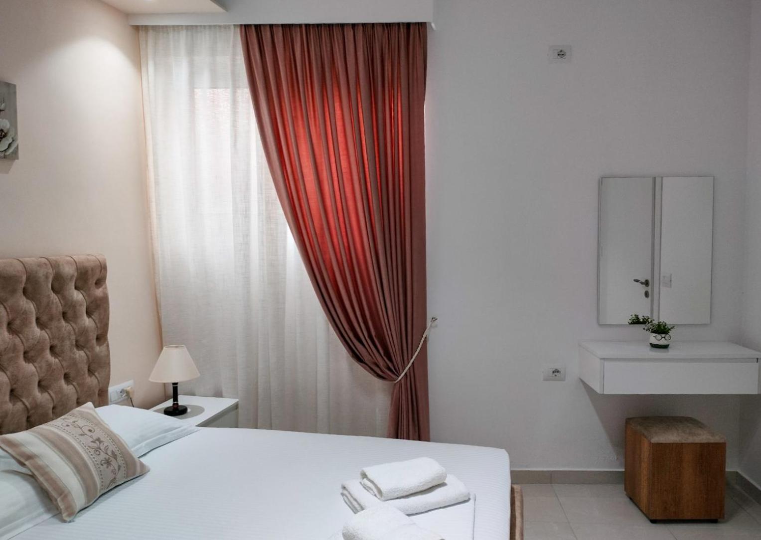 Villa 29 Sarande Bagian luar foto